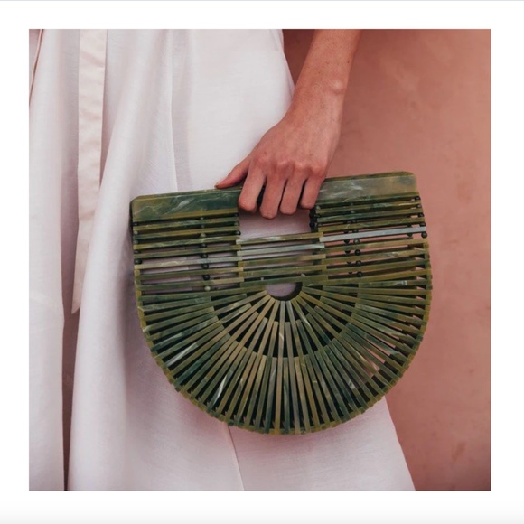 Cult Gaya Mini Jade Green Acrylic Ark Bag - Picture 8 of 9